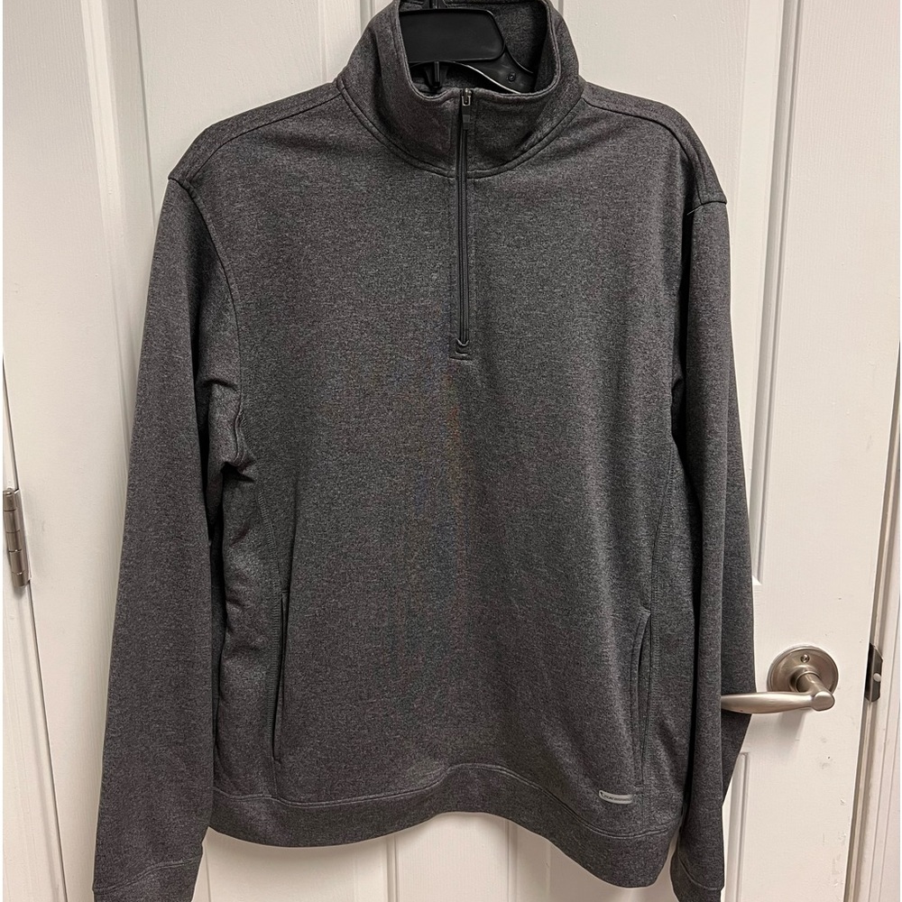 Men’s quarter zip pullover